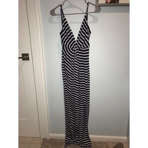 ✨NEW Blue Stripped Maxi Dress